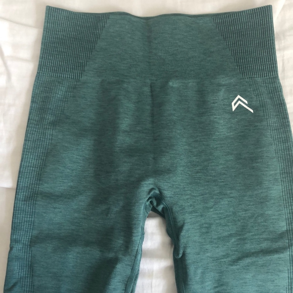 OnerActive Mineral Green Leggings